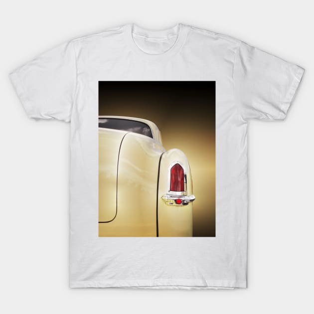 American classic car Coronet 1950 taillight T-Shirt by Beate Gube